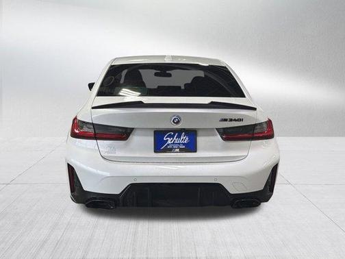 2023 BMW M340 i xDrive