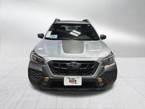 Ice Silver Metallic 2024 Subaru Outback Wilderness