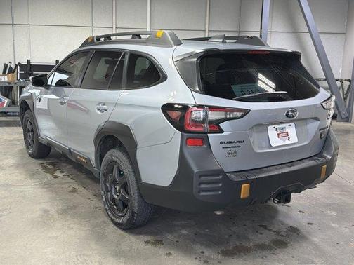 Ice Silver Metallic 2024 Subaru Outback Wilderness
