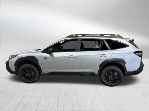 Ice Silver Metallic 2024 Subaru Outback Wilderness
