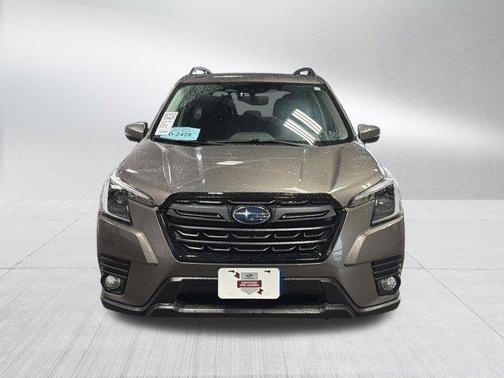 Brilliant Bronze Metallic 2023 Subaru Forester Limited