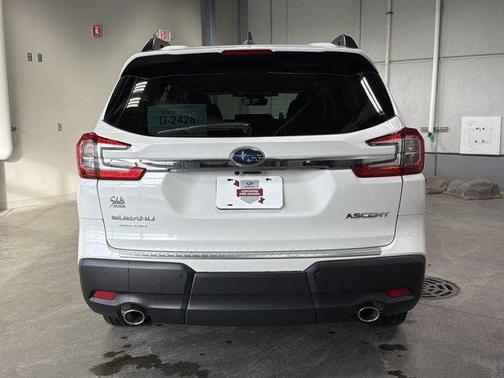 2023 Subaru Ascent Premium 8-Passenger