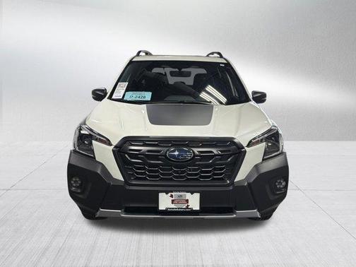 Crystal White Pearl 2025 Subaru Forester Wilderness