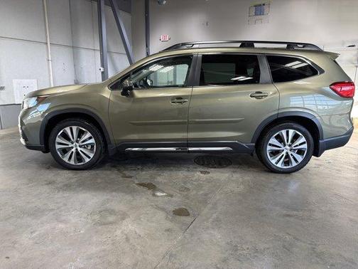 2022 Subaru Ascent Limited 7-Passenger