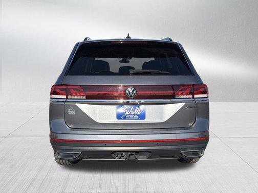 2025 Volkswagen Atlas 2.0T SE