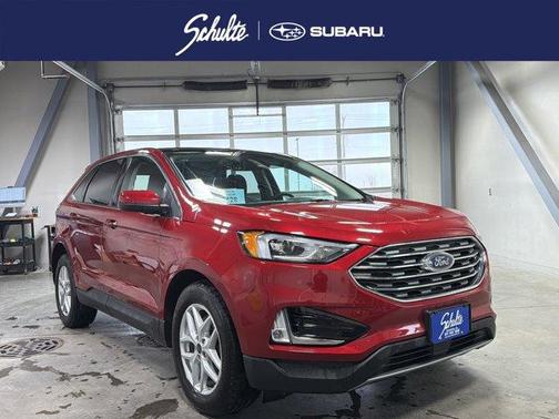 Rapid Red Metallic Tinted Clearcoat 2022 Ford Edge SEL