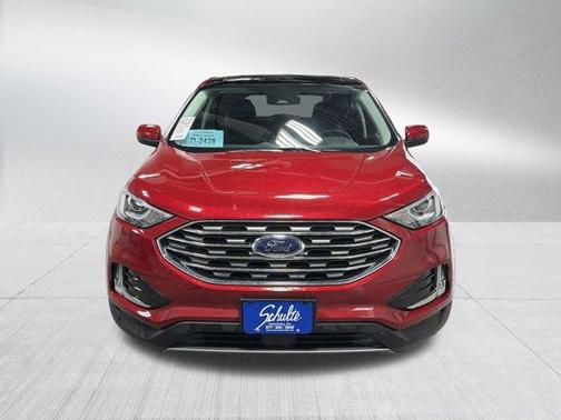 Rapid Red Metallic Tinted Clearcoat 2022 Ford Edge SEL