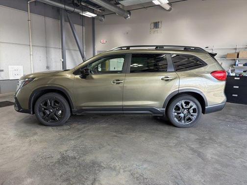 Autumn Green Metallic 2025 Subaru Ascent Onyx Edition