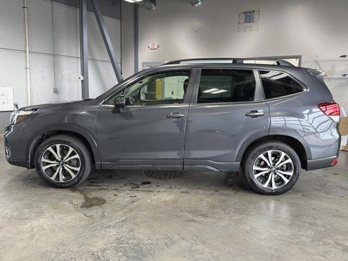 Magnetite Gray Metallic 2021 Subaru Forester Limited