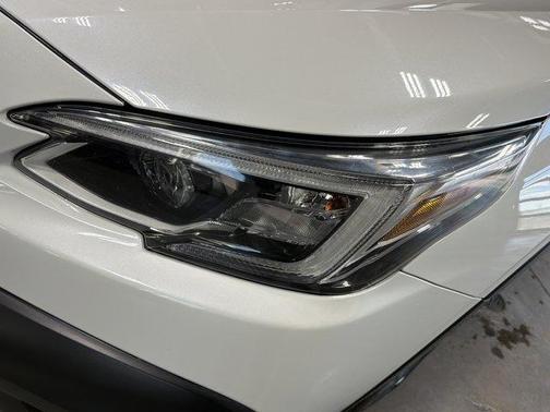 2020 Subaru Outback Touring XT