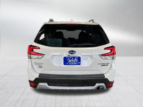 2022 Subaru Forester 2.5i Touring