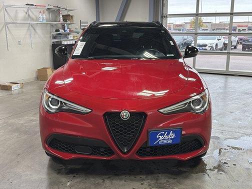 2022 Alfa Romeo Stelvio Veloce