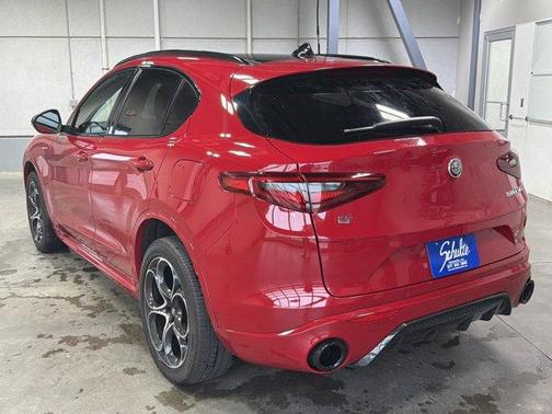 2022 Alfa Romeo Stelvio Veloce