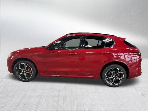 2022 Alfa Romeo Stelvio Veloce