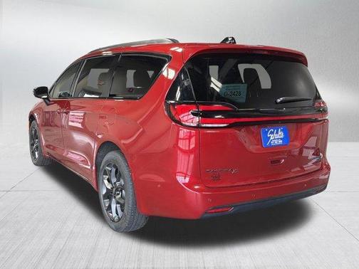 Red 2025 Chrysler Pacifica Limited