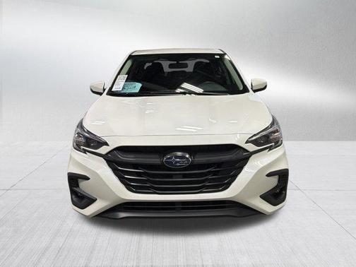Crystal White Pearl 2025 Subaru Legacy Premium