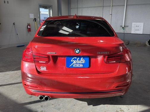 2016 BMW 328 i xDrive SULEV