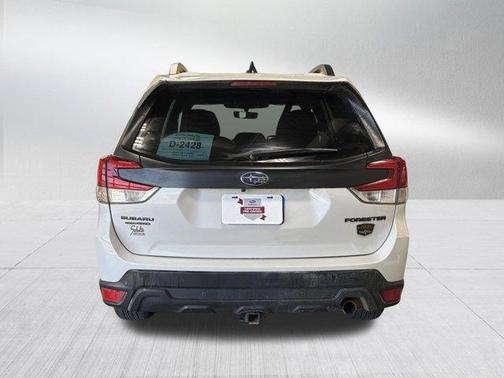 Crystal White Pearl 2024 Subaru Forester Wilderness