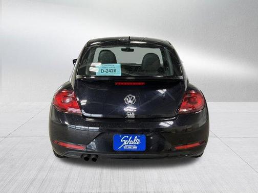 2018 Volkswagen Beetle 2.0T S