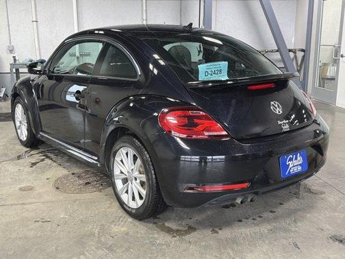 2018 Volkswagen Beetle 2.0T S