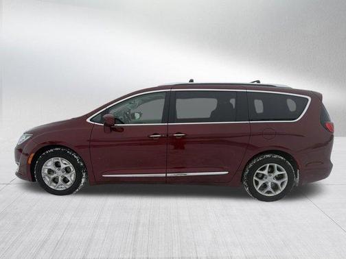 2018 Chrysler Pacifica Touring-L Plus