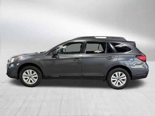 Magnetite Gray Metallic 2019 Subaru Outback 2.5i Premium