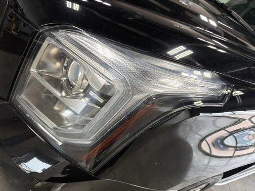 Onyx Black 2020 GMC Yukon XL SLT