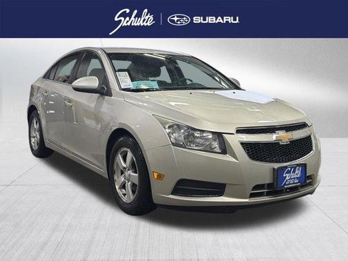 Champagne Silver 2013 Chevrolet Cruze 1LT