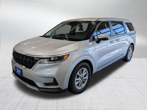 2023 Kia Carnival LX