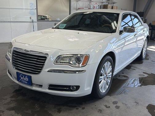 2013 Chrysler 300C Base