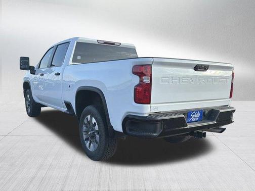 2024 Chevrolet Silverado 2500 Custom