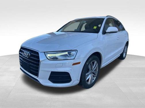 2016 Audi Q3 2.0T Premium Plus
