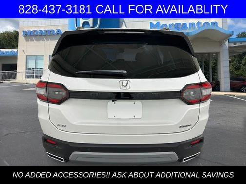 2025 Honda Pilot Touring 8-Passenger