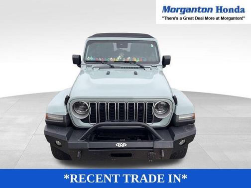 2024 Jeep Wrangler 4-Door Sahara 4x4