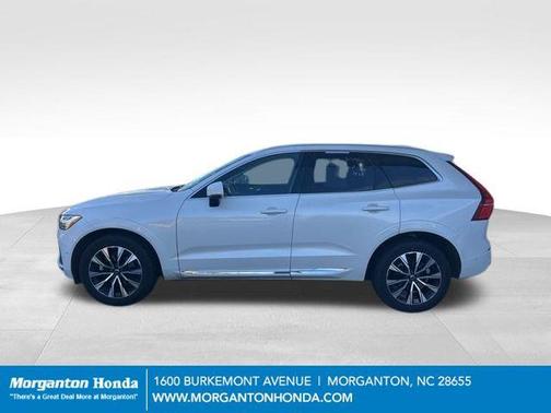 2023 Volvo XC60 B5 Plus Bright Theme