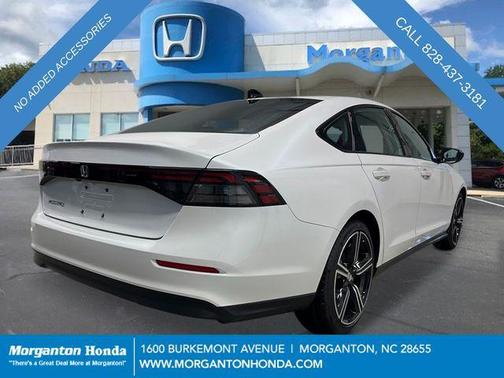 Platinum White 2026 Honda Accord SE