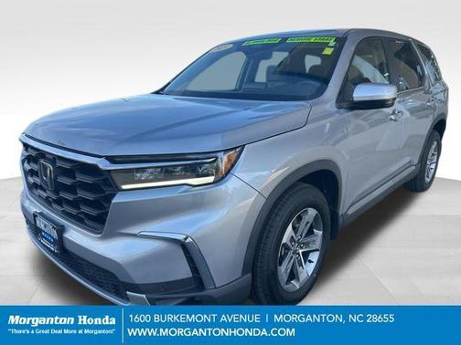 Lunar Silver Metallic 2023 Honda Pilot AWD EX-L 7 Passenger