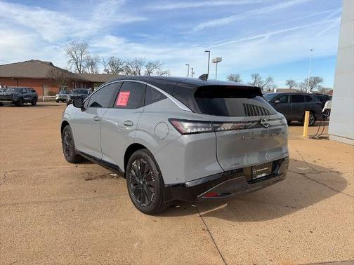 2025 Nissan Murano Platinum