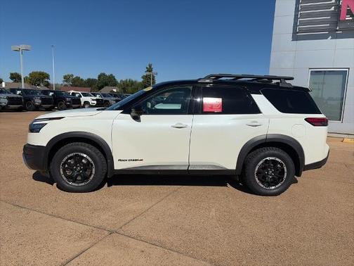 2024 Nissan Pathfinder Rock Creek