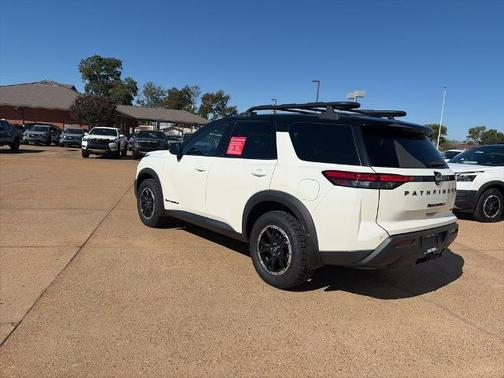 2024 Nissan Pathfinder Rock Creek