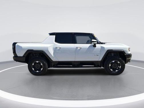 White 2025 GMC HUMMER EV Pickup 3X