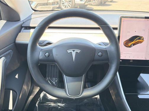 Obsidian Black Metallic 2018 Tesla Model 3 Long Range