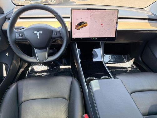 Obsidian Black Metallic 2018 Tesla Model 3 Long Range