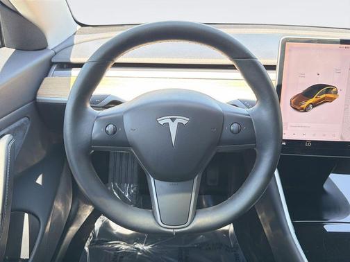 Obsidian Black Metallic 2018 Tesla Model 3 Long Range