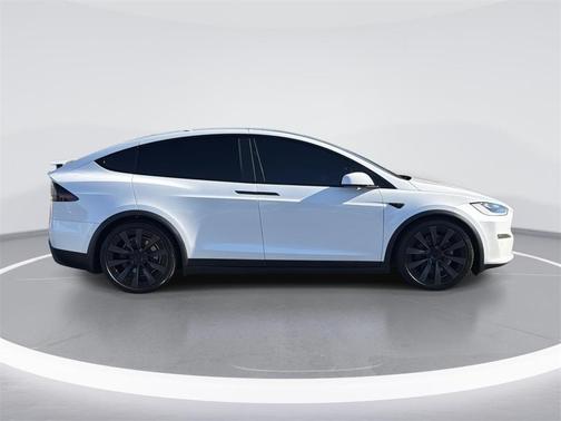 2022 Tesla Model X Plaid