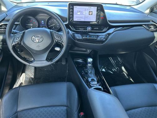 2022 Toyota C-HR Limited