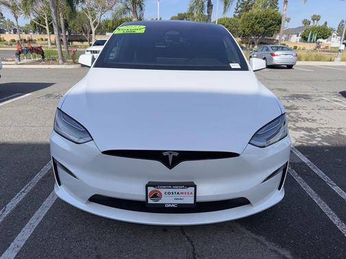 2023 Tesla Model X Standard Range