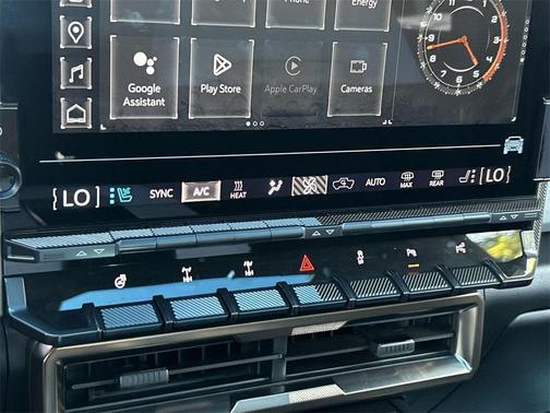 2024 GMC HUMMER EV SUV 2X