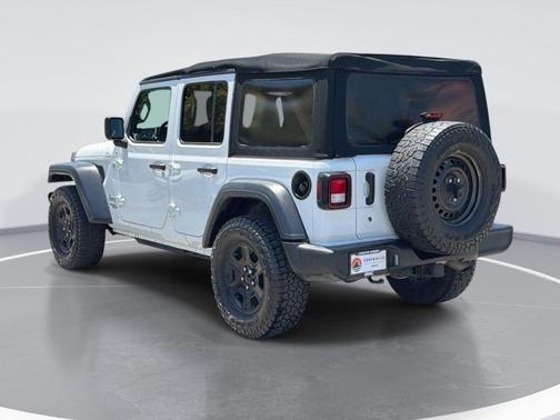 Bright White Clearcoat 2018 Jeep Wrangler Unlimited Sport