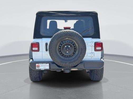 Bright White Clearcoat 2018 Jeep Wrangler Unlimited Sport